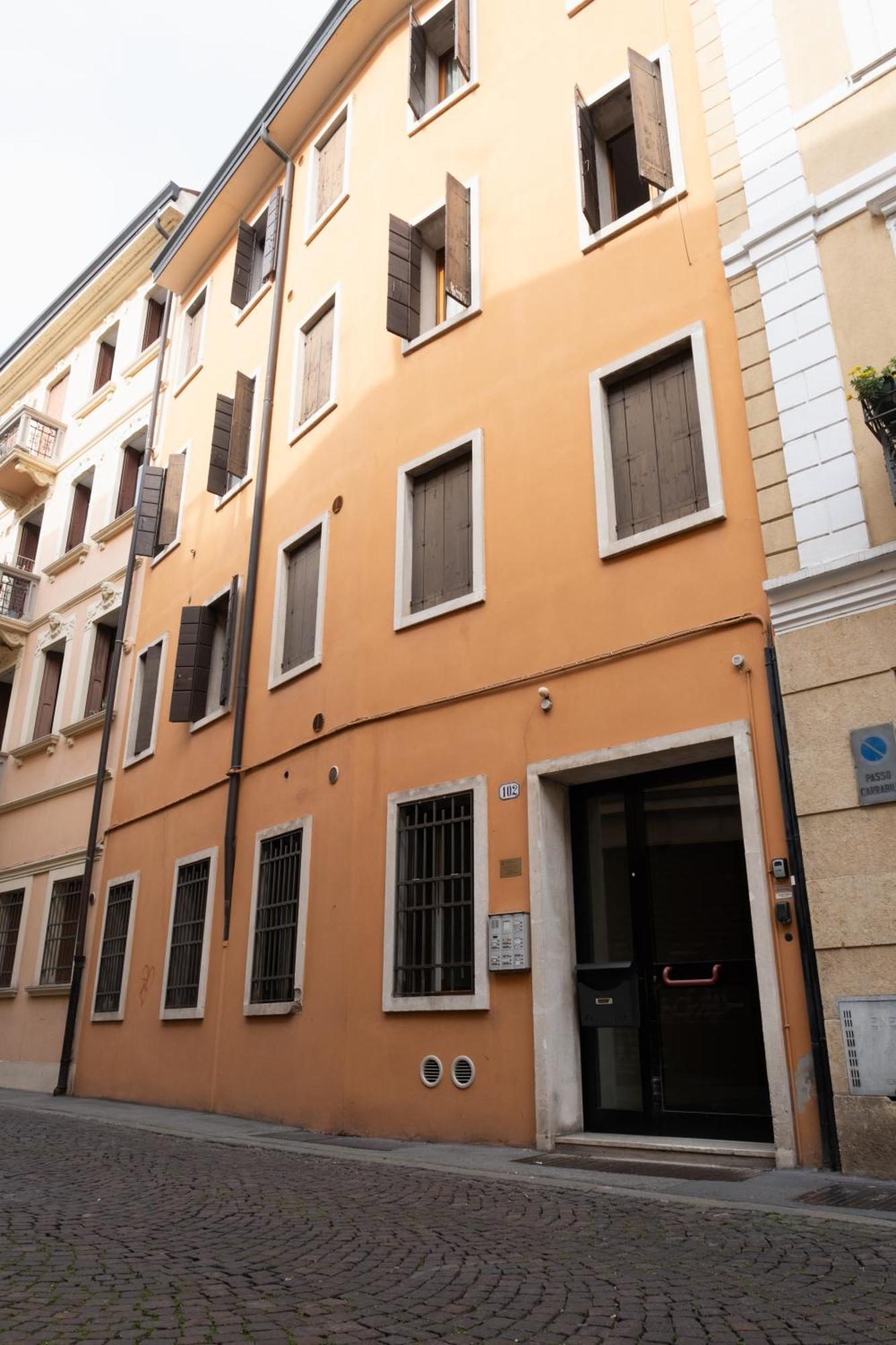 CentraleModerno Monolocale A 10 Passi Dal Centro Padova Eksteriør bilde